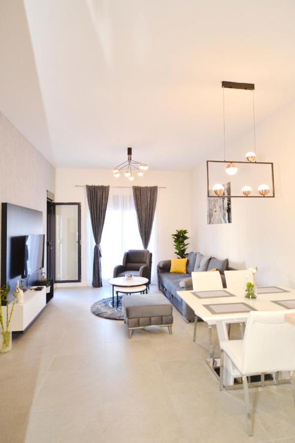 Seka Apartmani Tivat Kültér fotó